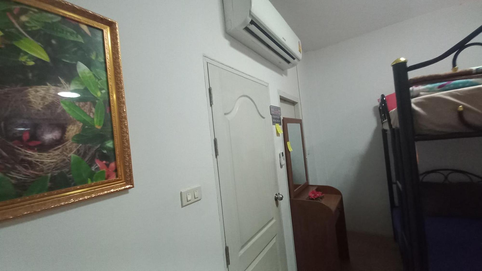 Amaretto Hostel Surat Thani Eksteriør bilde