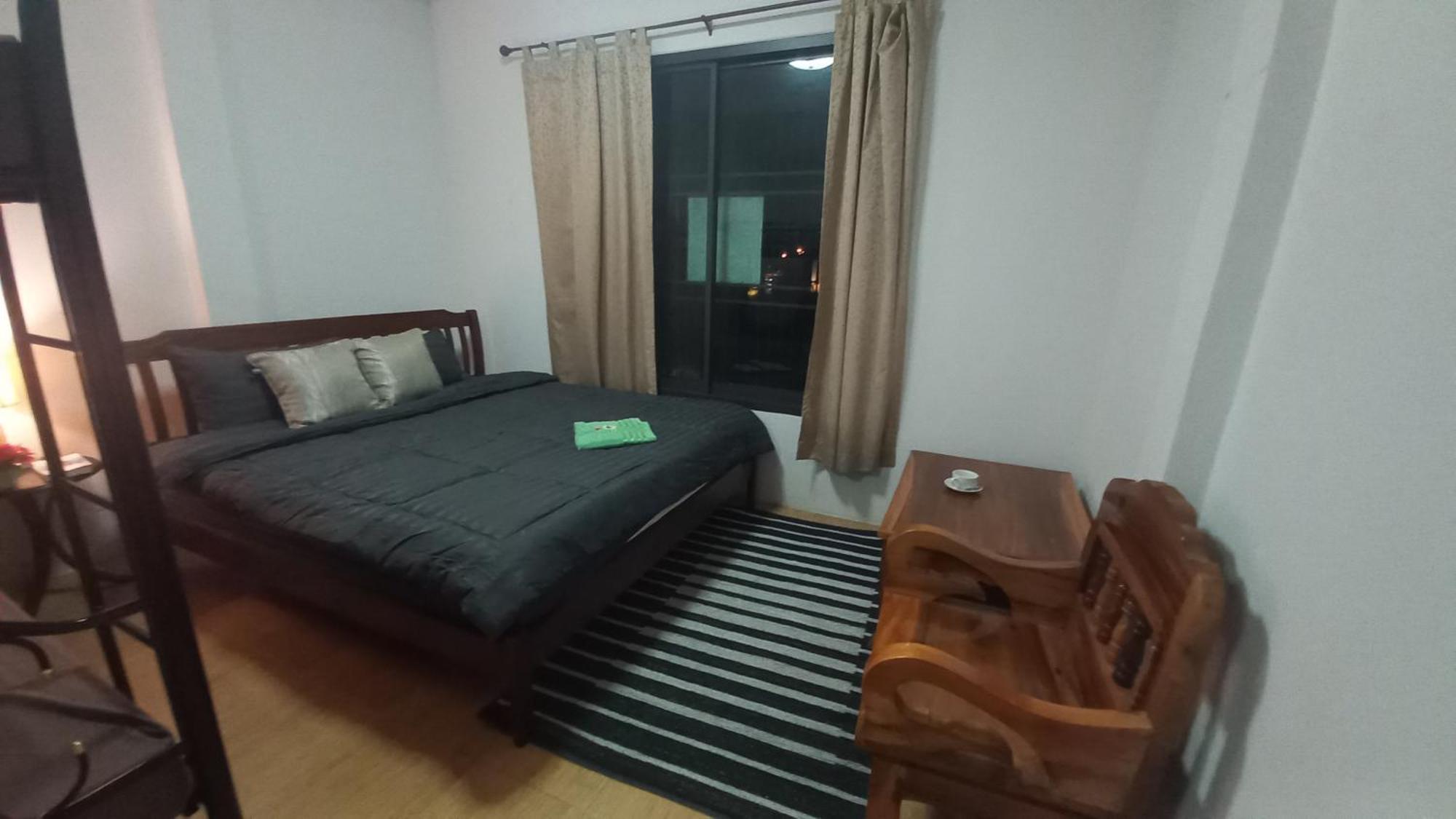 Amaretto Hostel Surat Thani Eksteriør bilde