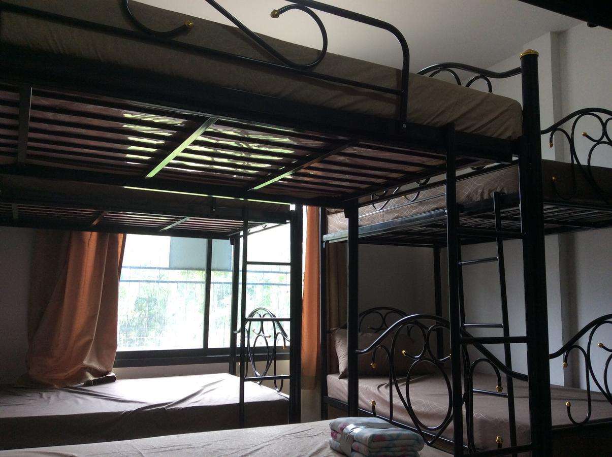 Amaretto Hostel Surat Thani Eksteriør bilde