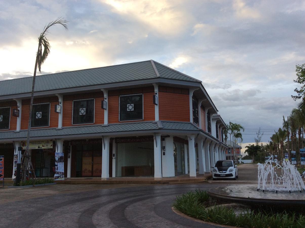 Amaretto Hostel Surat Thani Eksteriør bilde